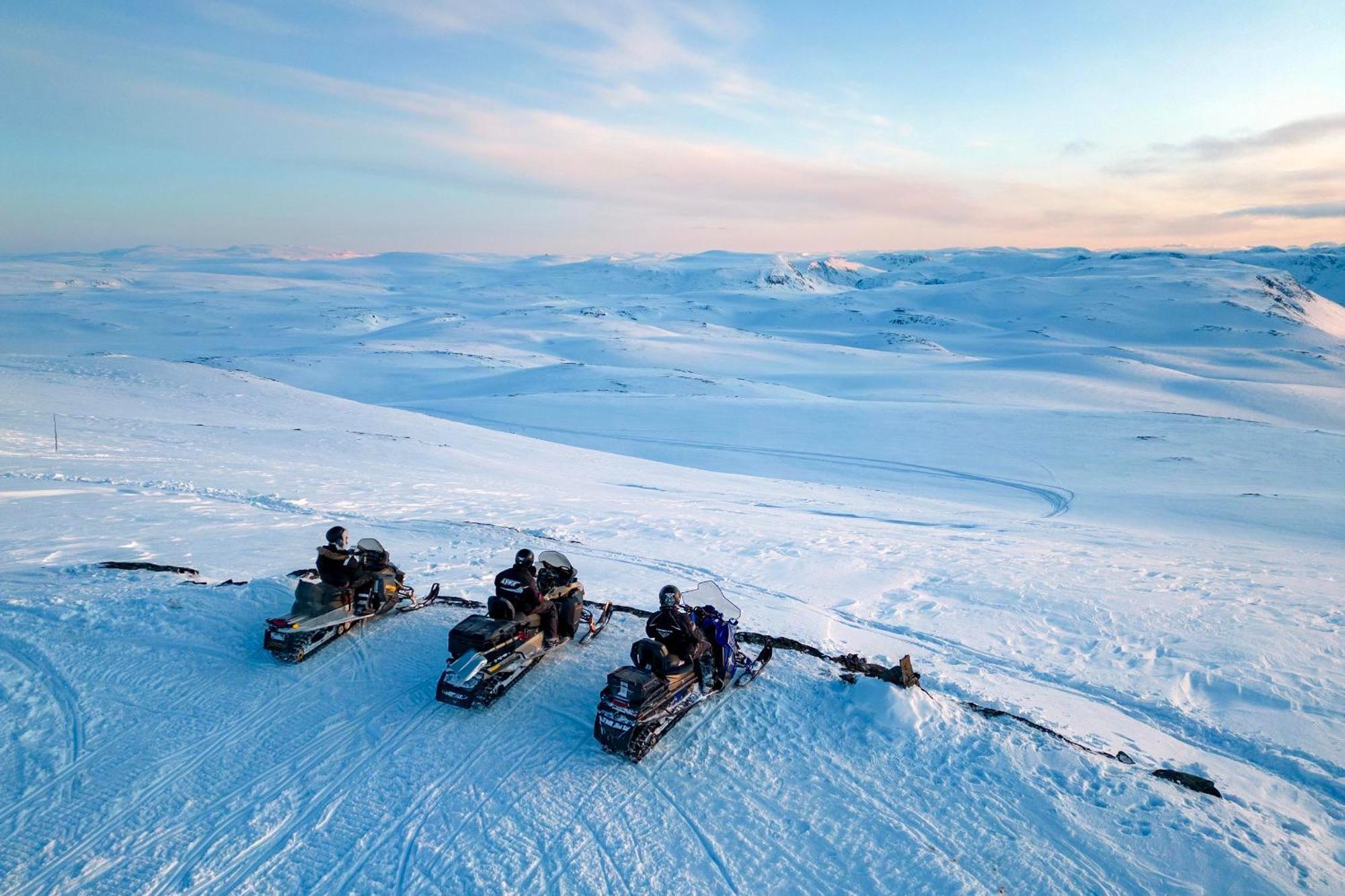 Reisa Lodge Storslett Екстер'єр фото