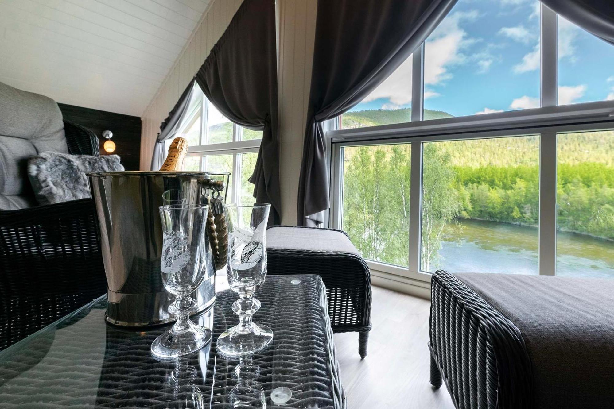 Reisa Lodge Storslett Номер фото