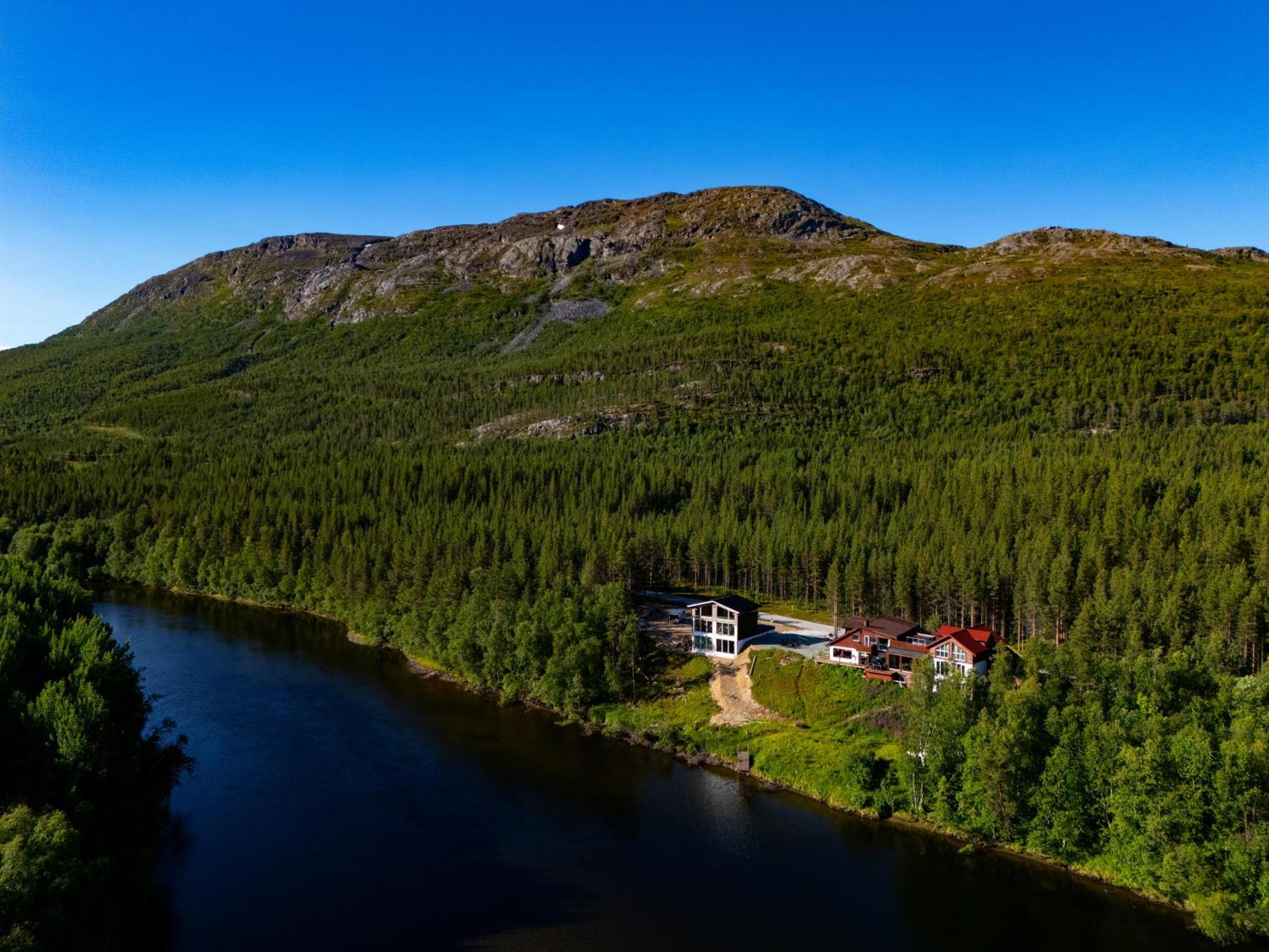 Reisa Lodge Storslett Екстер'єр фото