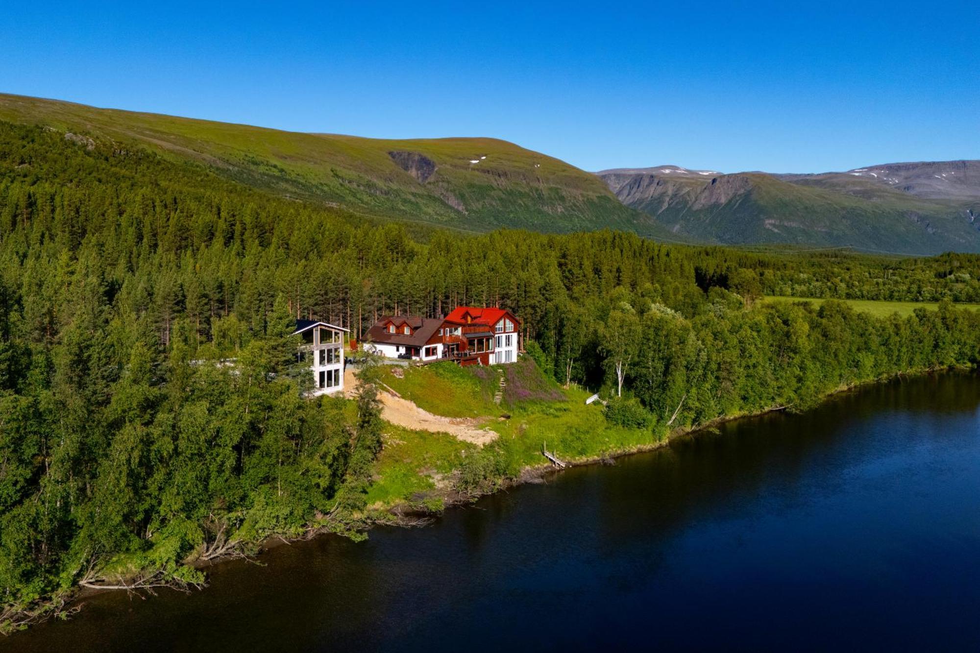 Reisa Lodge Storslett Екстер'єр фото