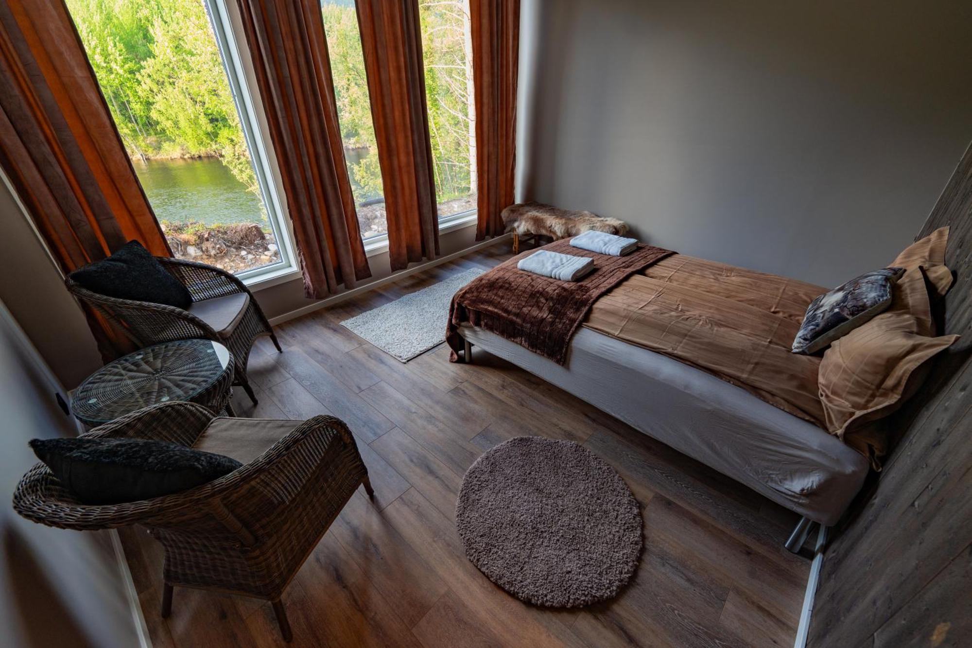 Reisa Lodge Storslett Екстер'єр фото