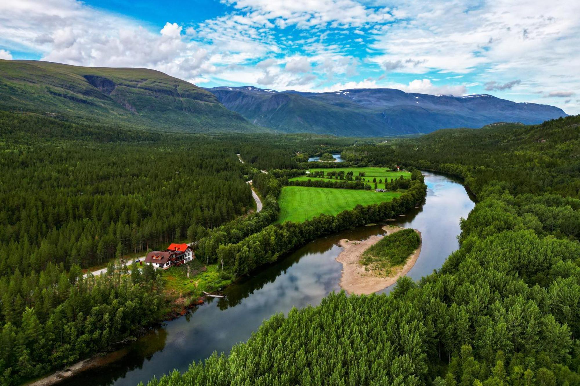 Reisa Lodge Storslett Екстер'єр фото