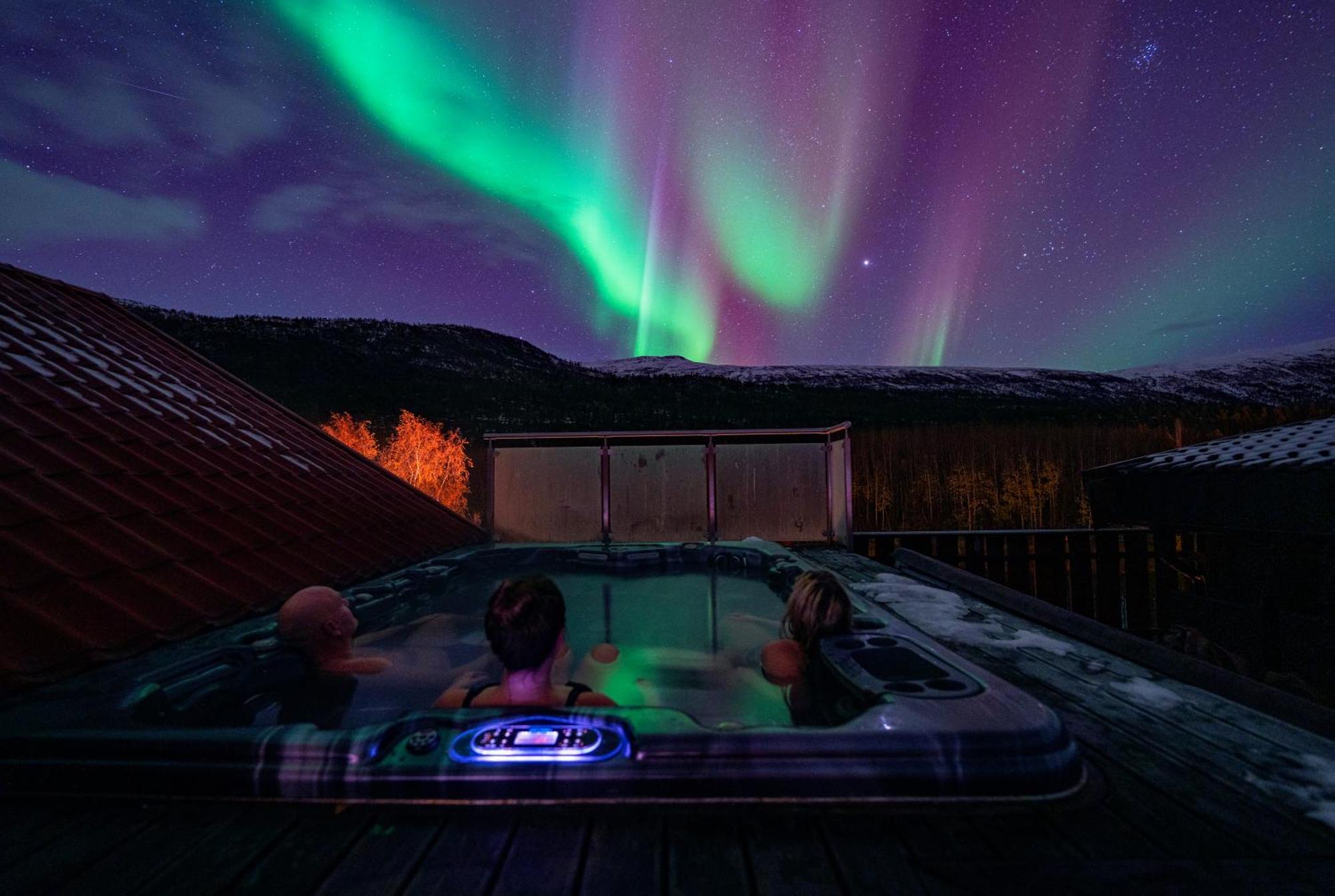Reisa Lodge Storslett Екстер'єр фото